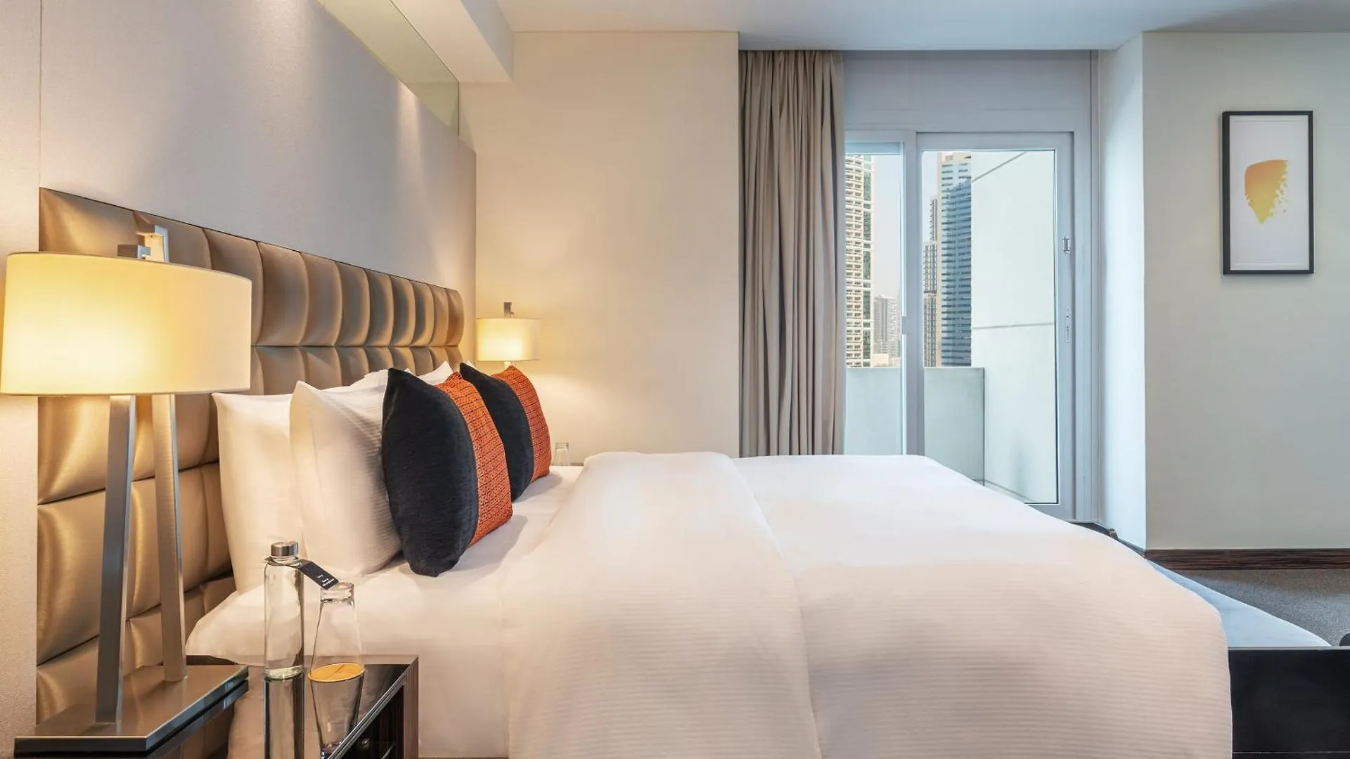 Voco - Bonnington Dubai By Ihg Hotel 5*,